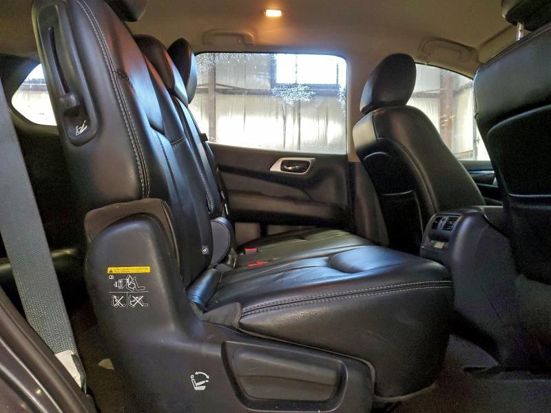 2016 Nissan Truck/van Pathfinder sl 4DR 4W