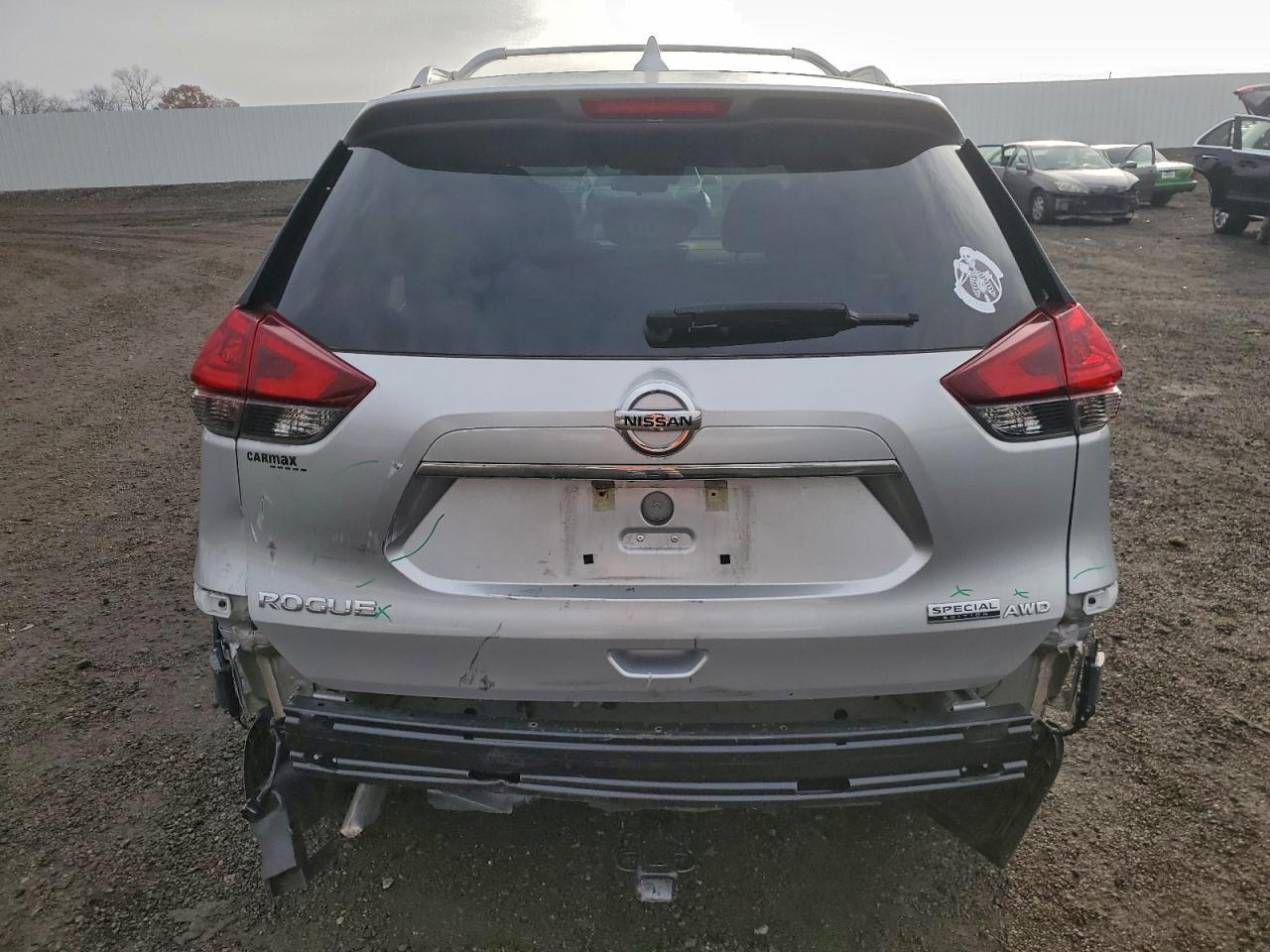 2020 Nissan Rogue s