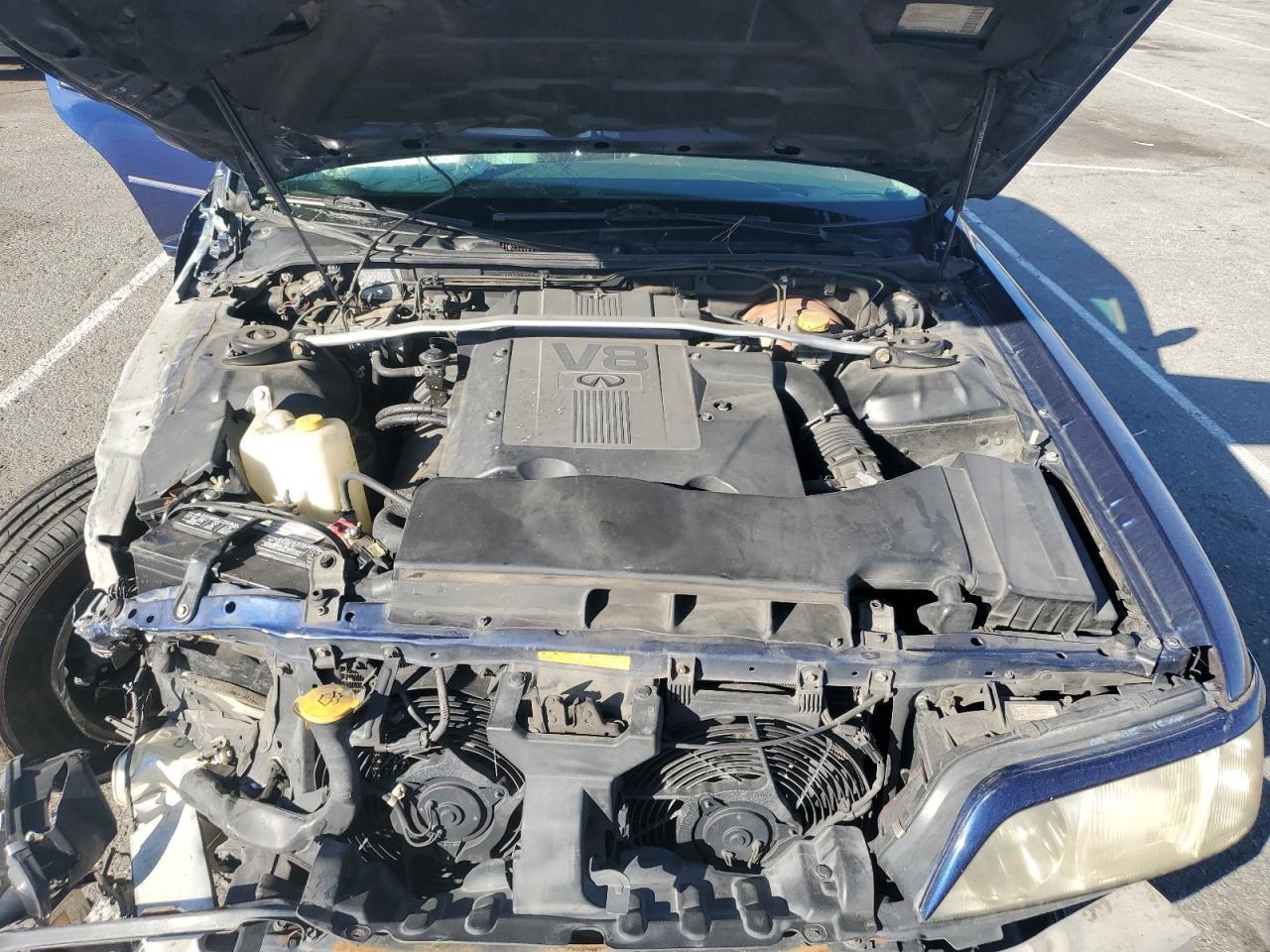 2000 Infiniti Q45 Base