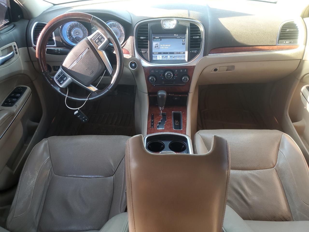 2011 Chrysler 300 Limited