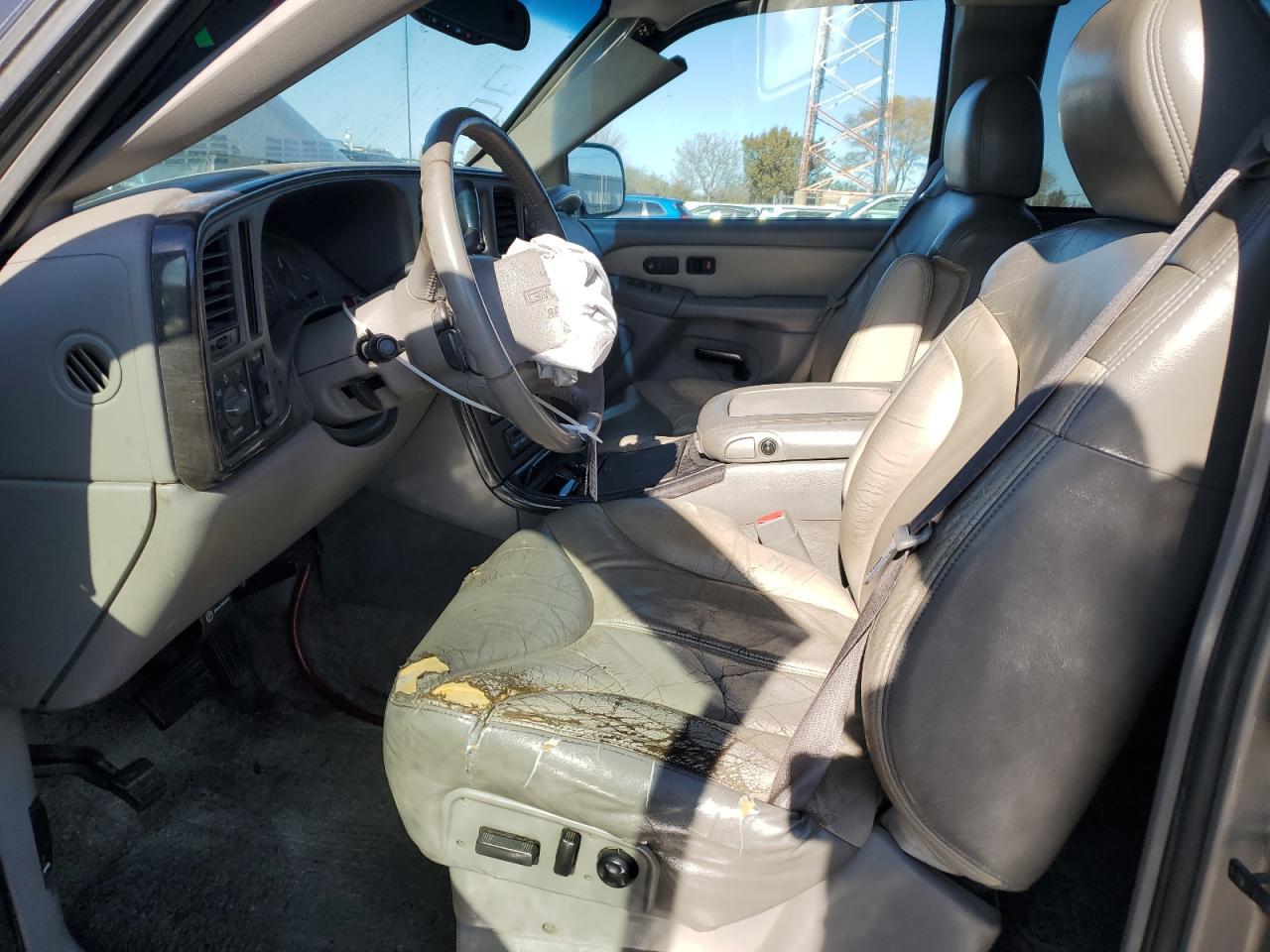 2002 GMC Sierra K1500 Denali