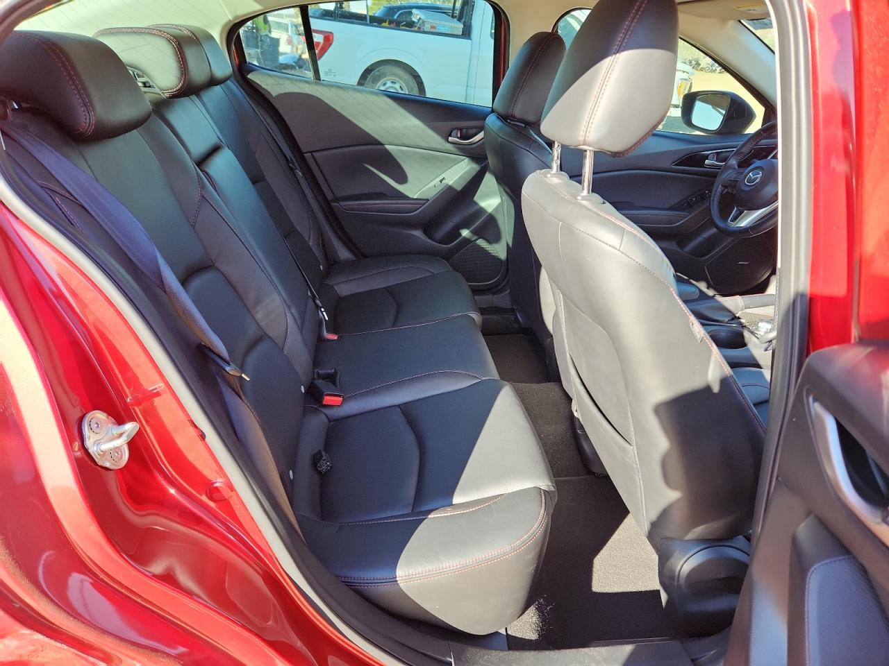 2016 Mazda 3 Grand Touring