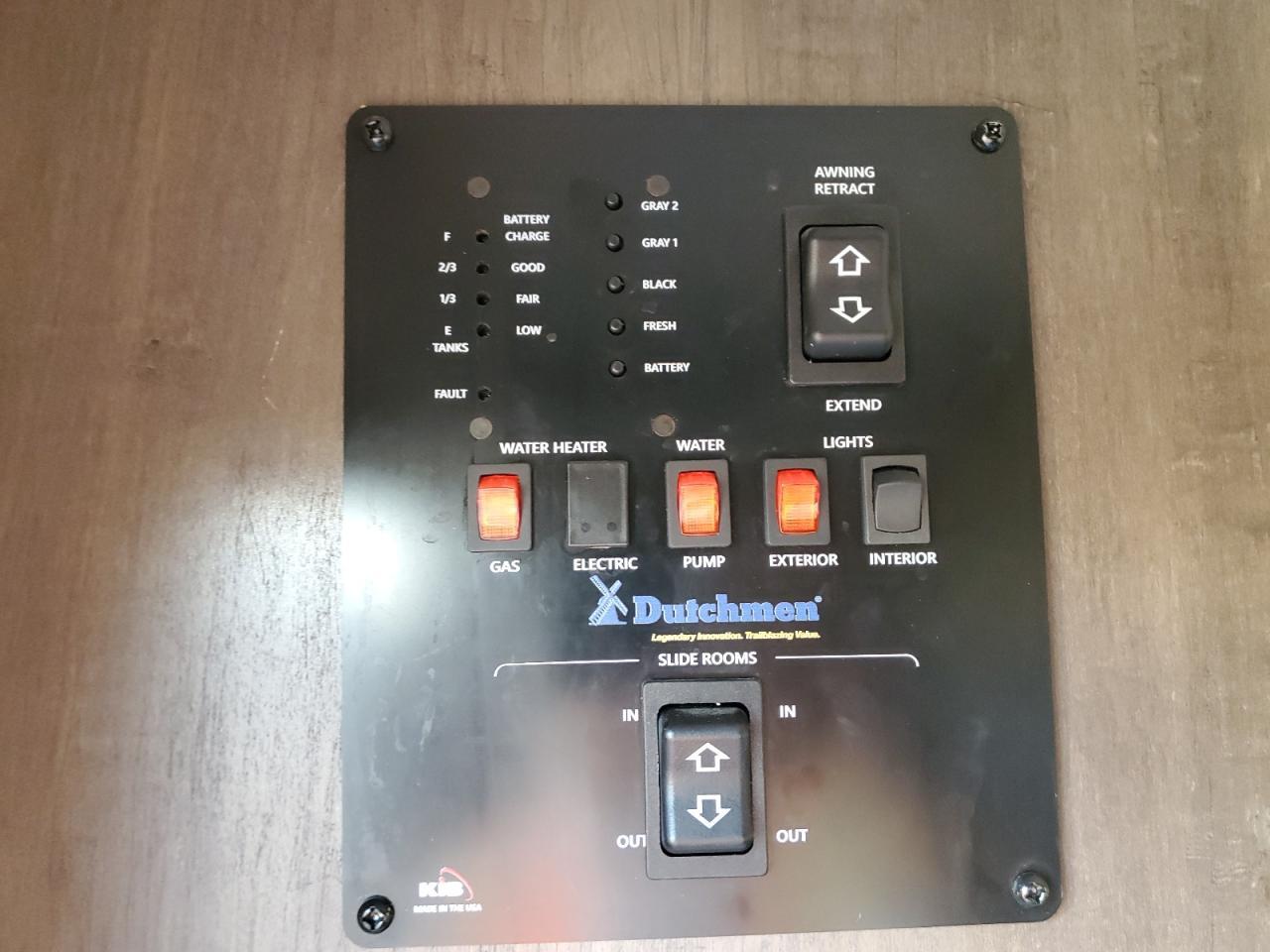 2021 Clmn By Dt 2021 Coleman Lantern LT-Camper