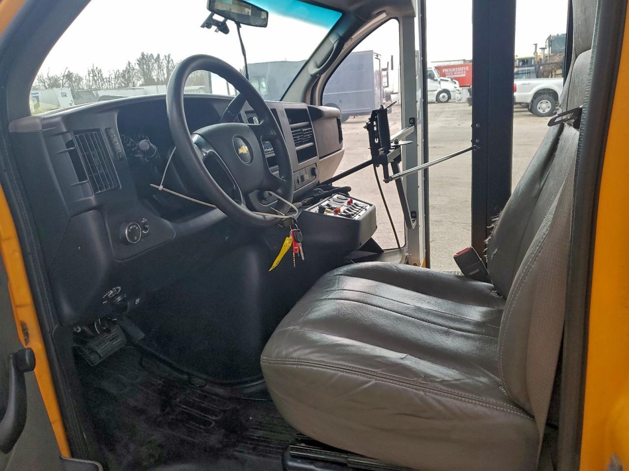 2013 Chev Rolet Express School Bus