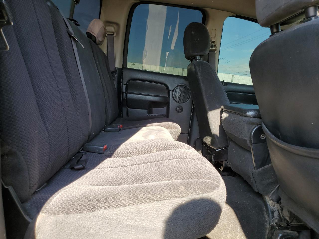 2004 Dodge Ram 2500 st