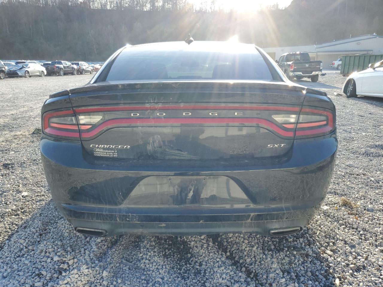 2015 Dodge Charger sxt