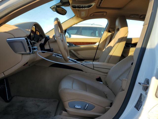 2011 Porsche Panamera 2