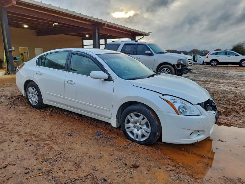 2012 Nissan Altima Base