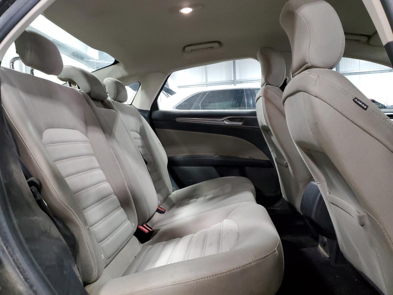 2017 Ford Fusion s