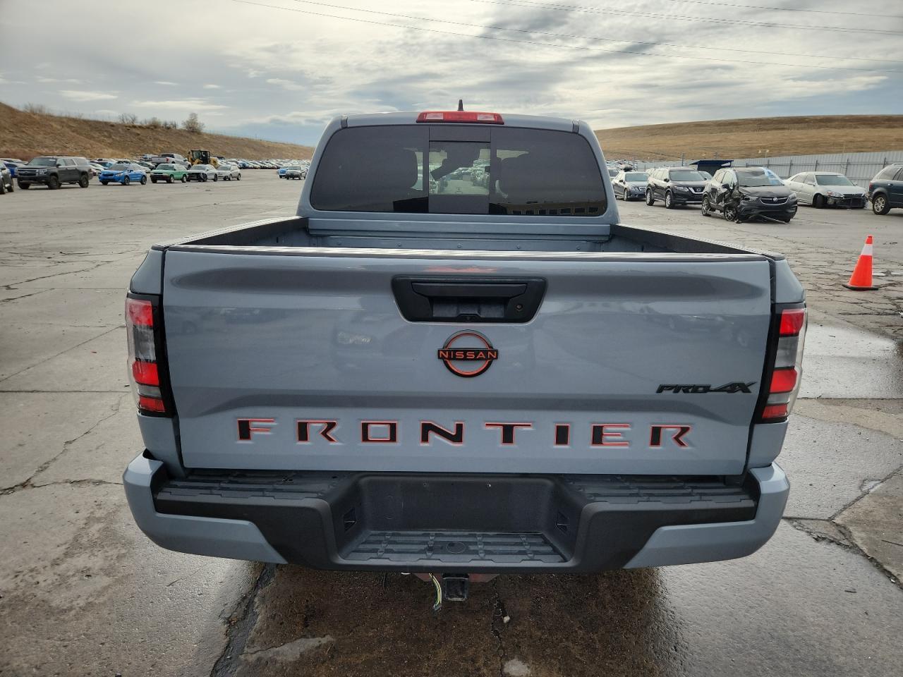 2024 Nissan Frontier s
