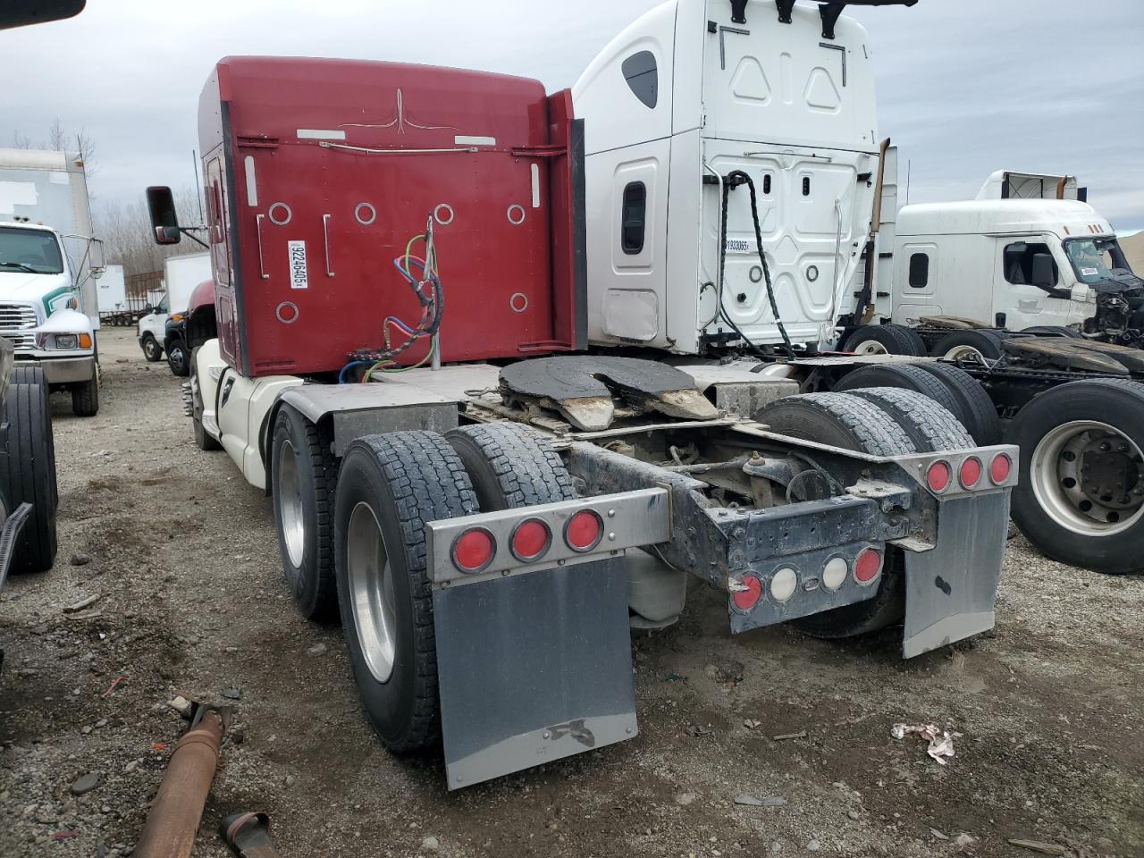 2013 Kenworth T660 Semi Truck