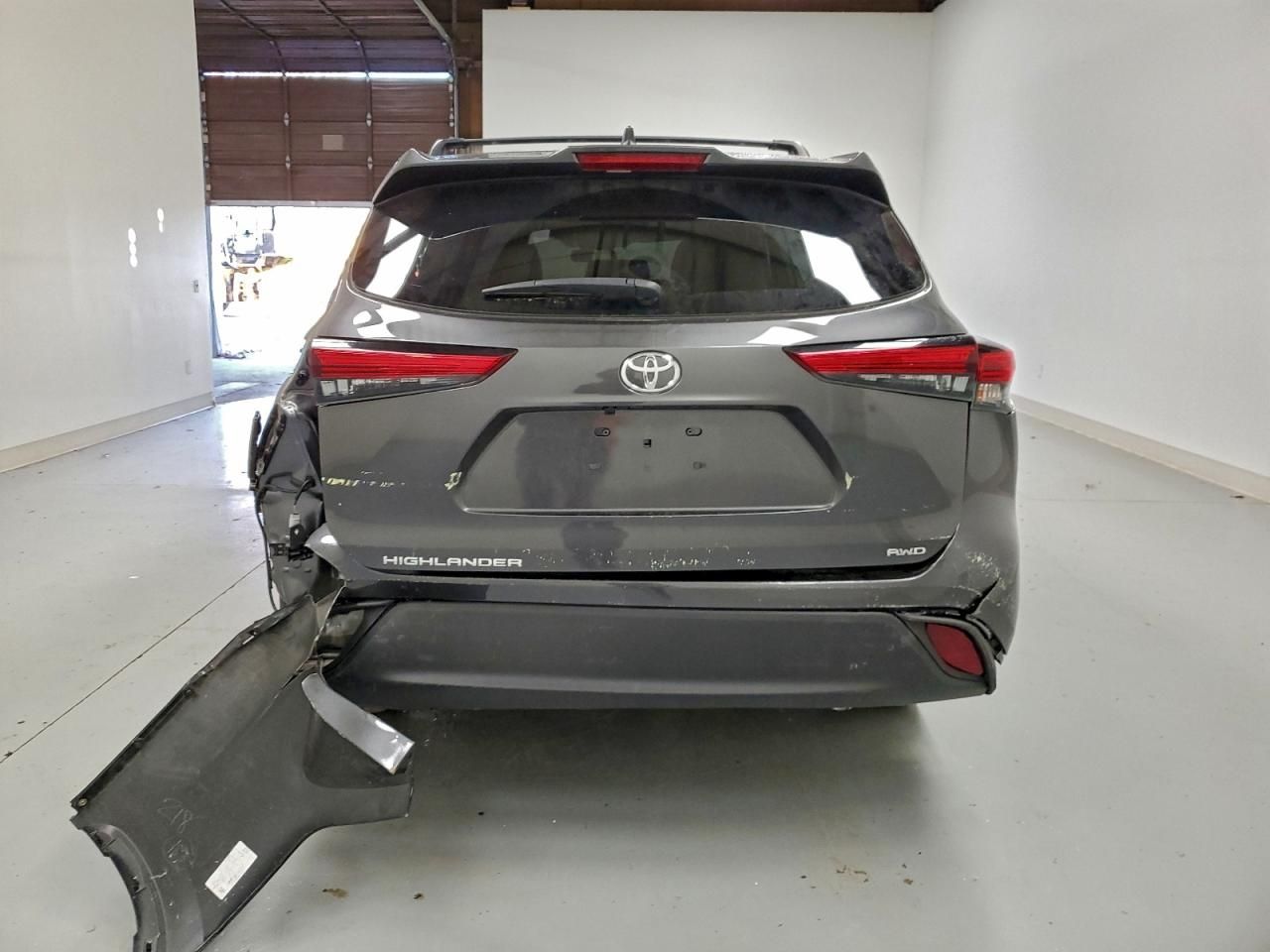2022 Toyota Highlander l