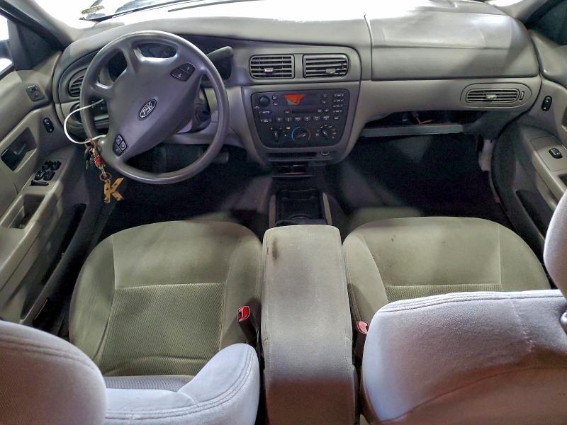 2003 Ford Taurus se
