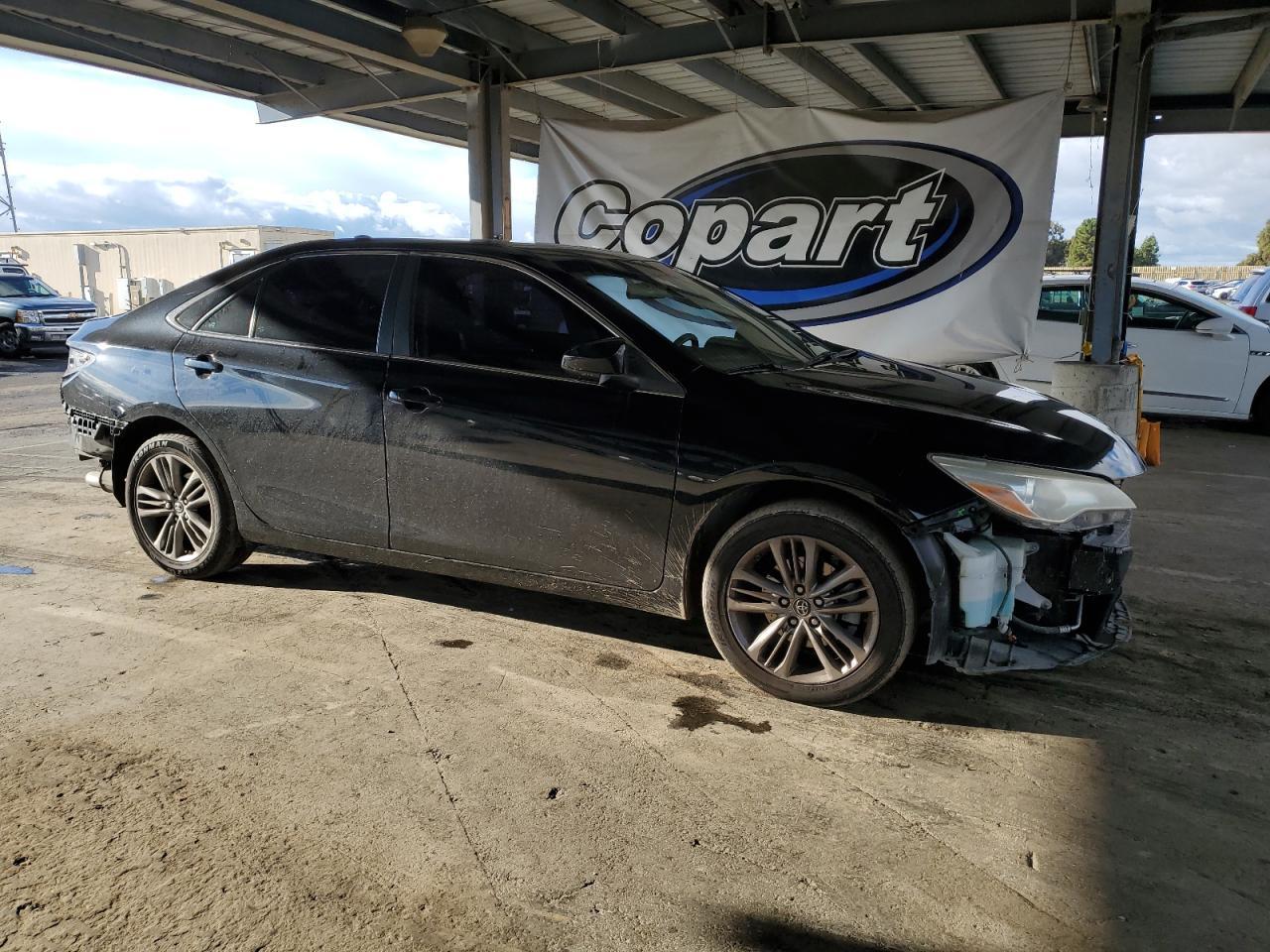 2017 Toyota Camry le