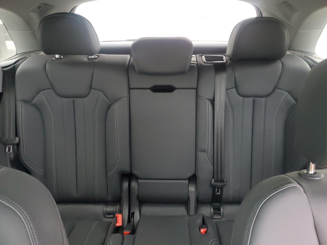 2024 Audi Q5 e Premium Plus 55