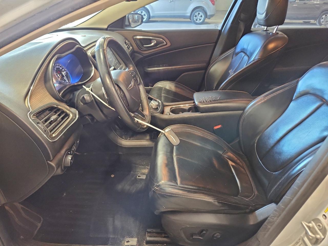 2015 Chrysler 200 c