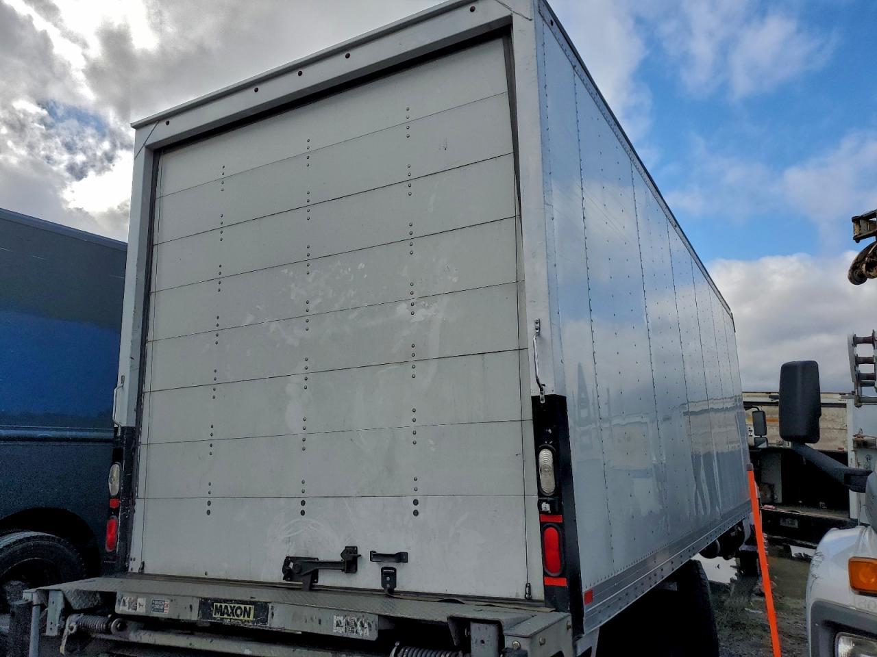 2020 Hino 258/268 BOX Truck
