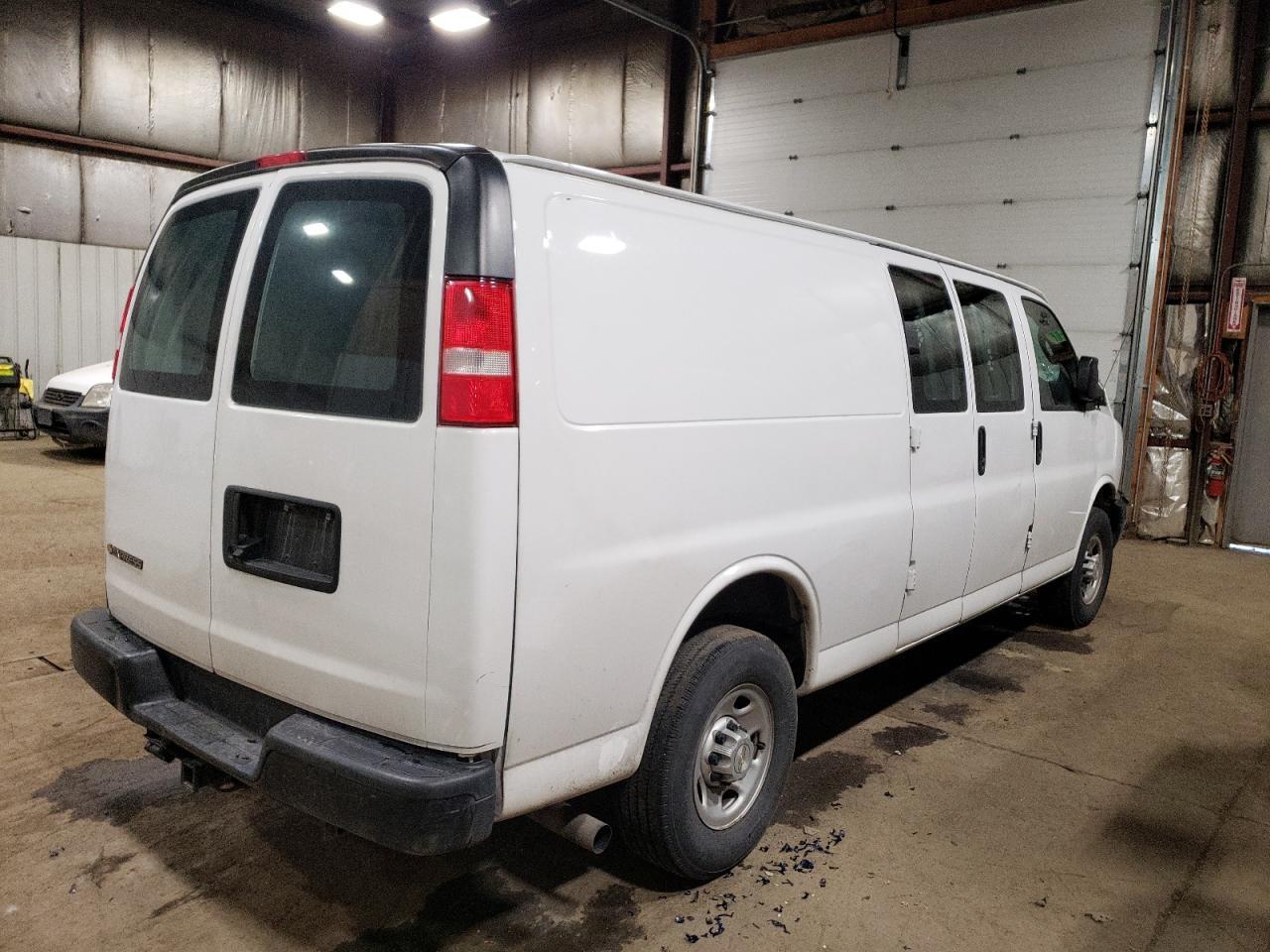 2020 Chevrolet Express G2500