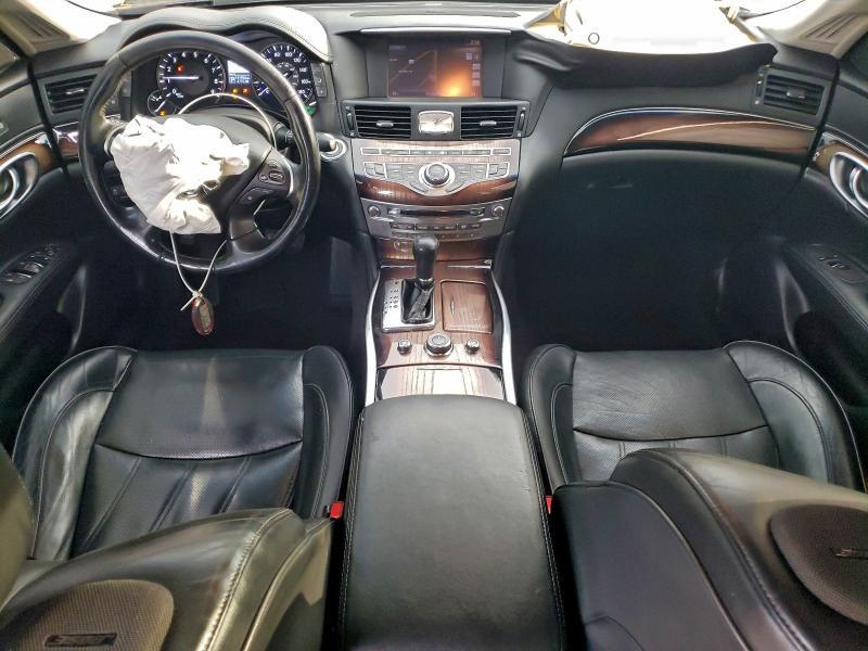 2015 Infiniti Q70 3.7