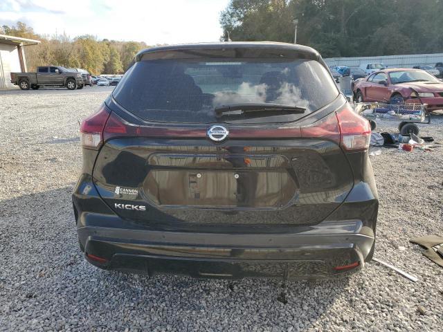 2021 Nissan Kicks s