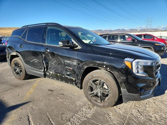 2022 GMC Terrain AT4