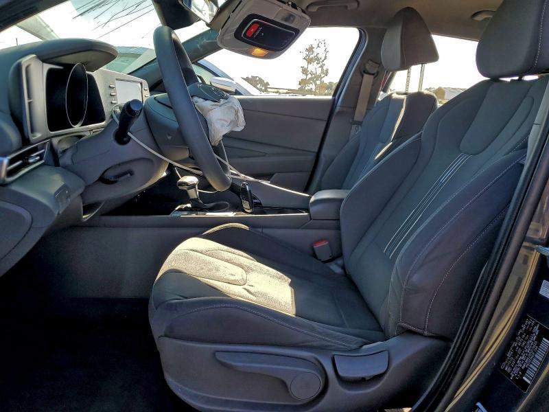 2023 Hyundai Elantra Blue