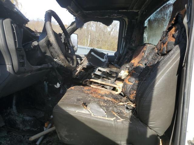 2005 GMC C5500 Truck Cab AND Chassis