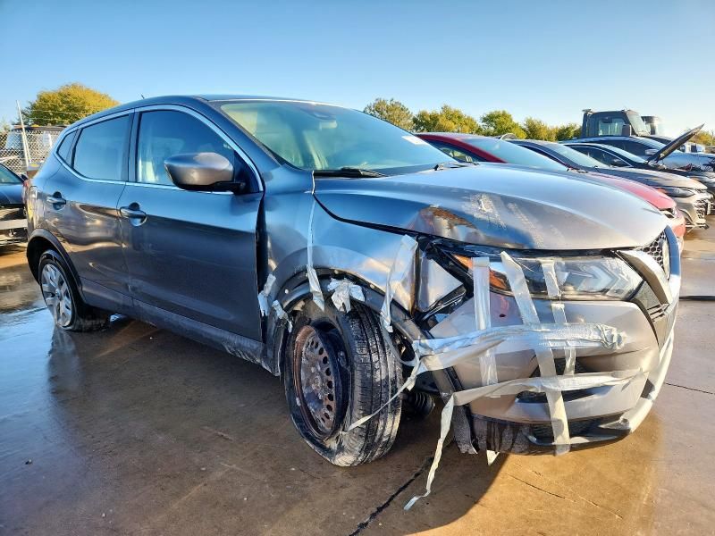 2020 Nissan Rogue Sport s