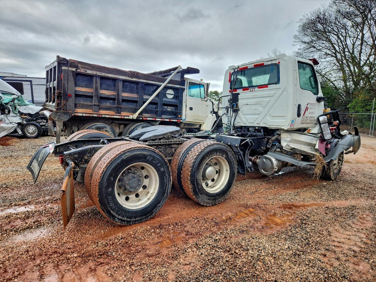 2019 International RH613