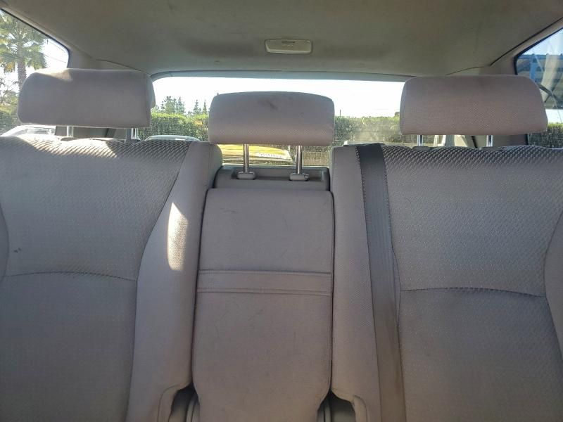 2004 Toyota Highlander Base