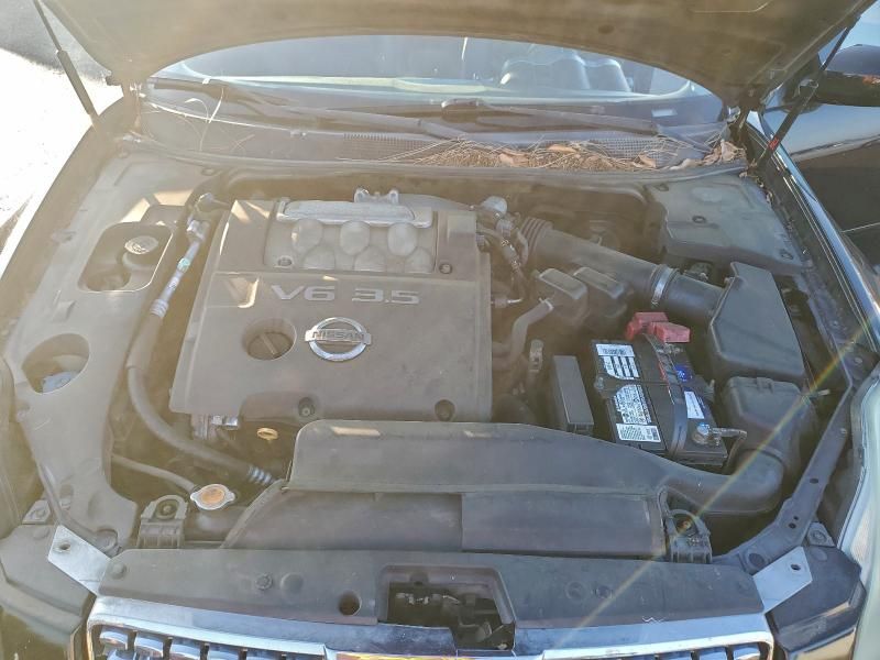 2004 Nissan Maxima se