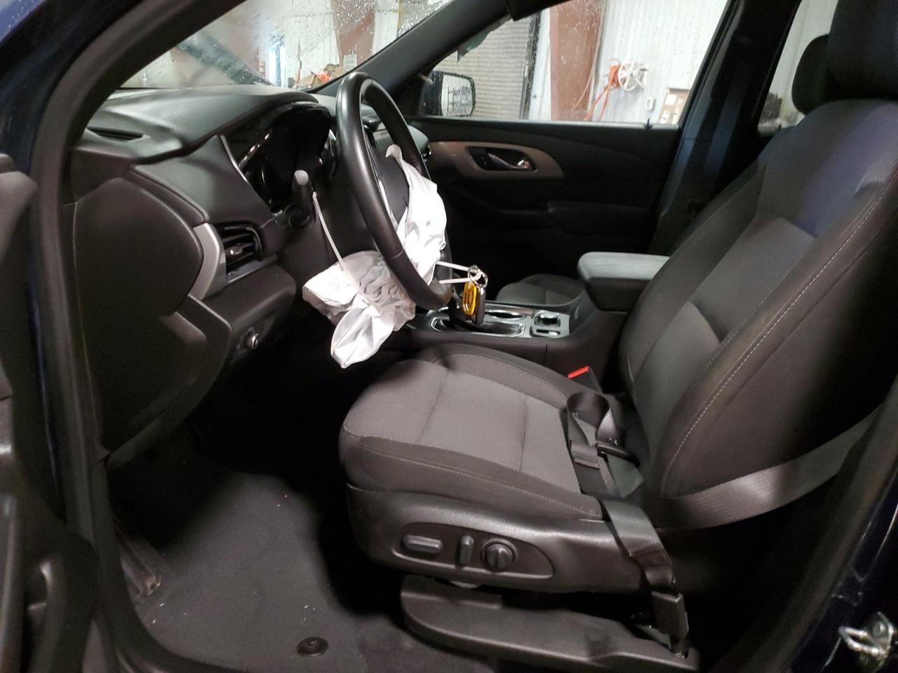 2022 Chevrolet Traverse lt