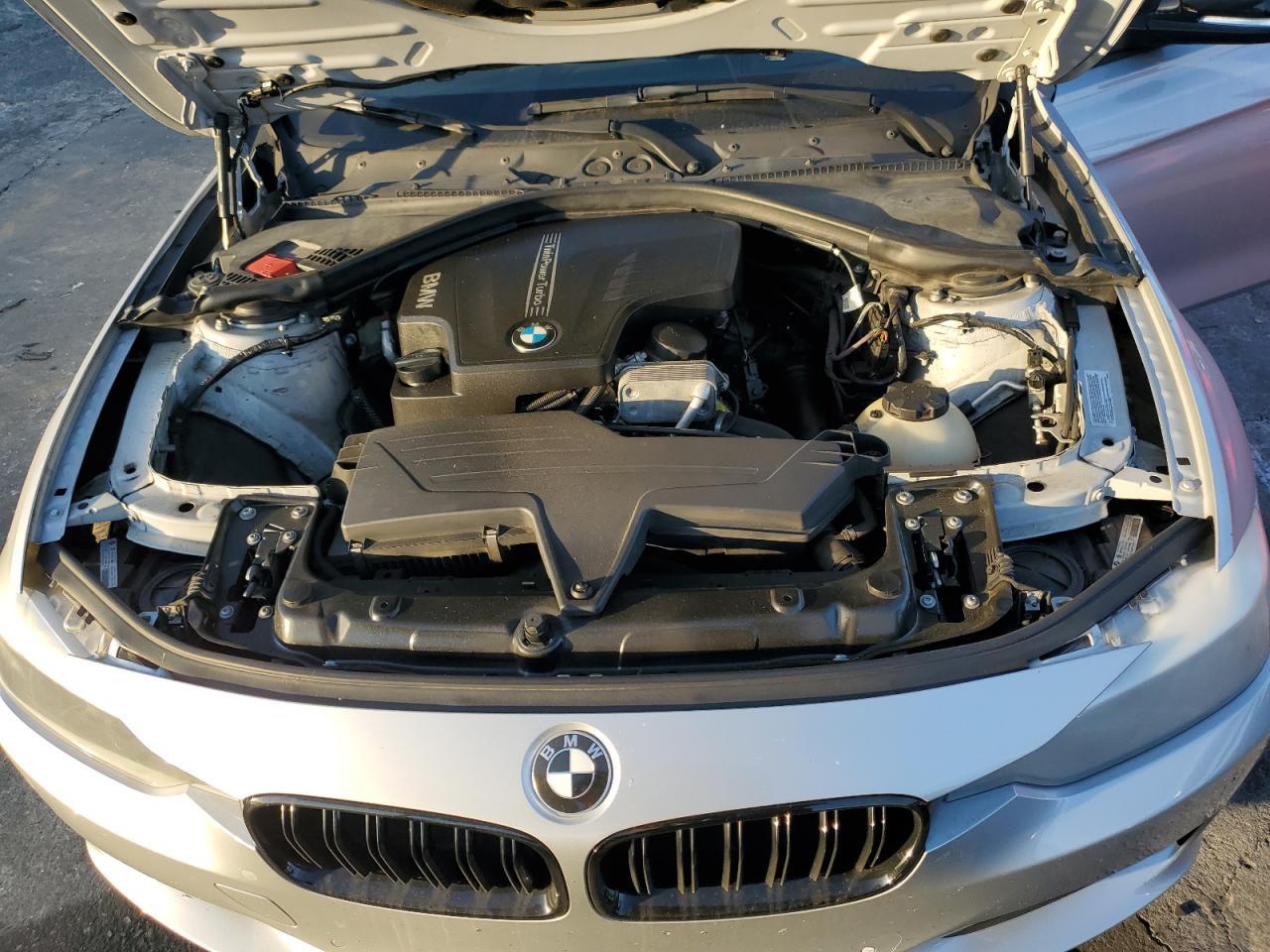 2013 BMW 328 i
