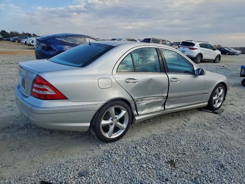 2005 Mercedes-Benz C 320