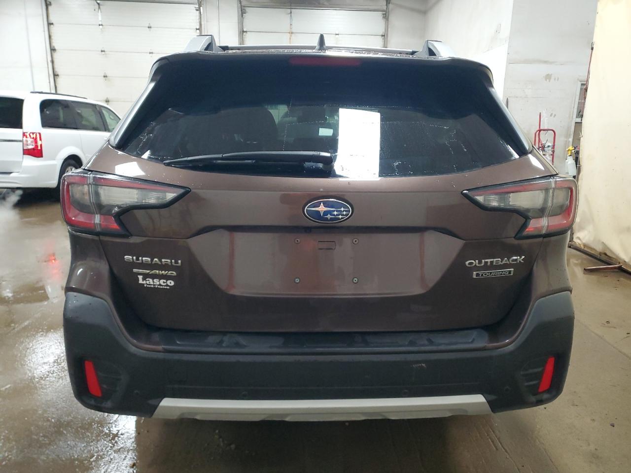 2020 Subaru Outback Touring
