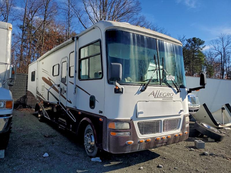 2005 Workhorse Custom Chassis Motorhome Chassis W22