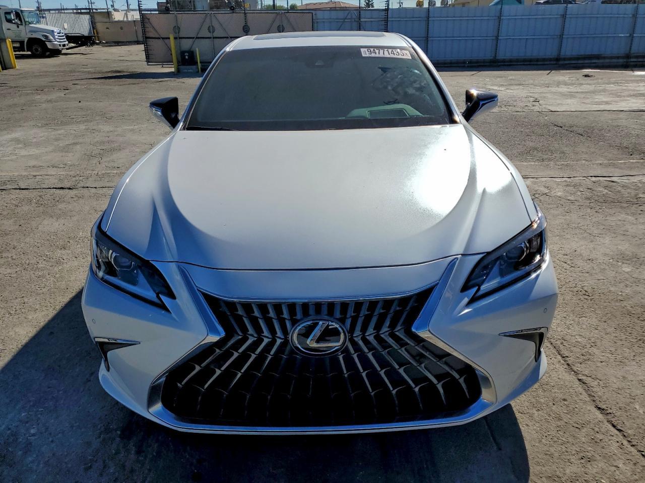 2024 Lexus Es 300h Base