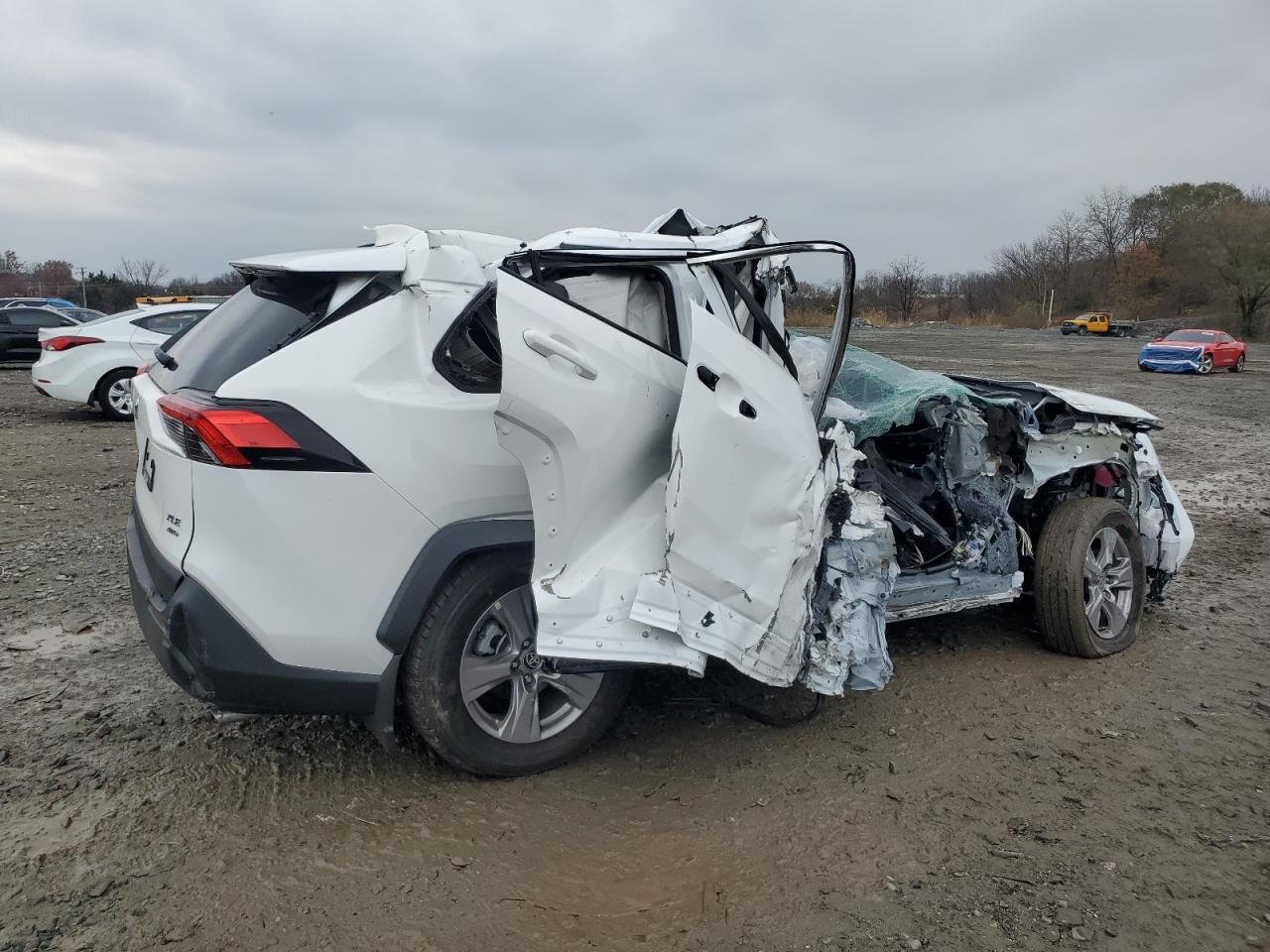 2025 Toyota Rav4 xle