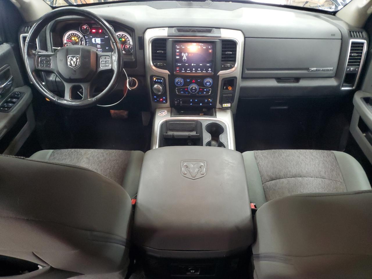 2018 Dodge RAM 1500 SLT