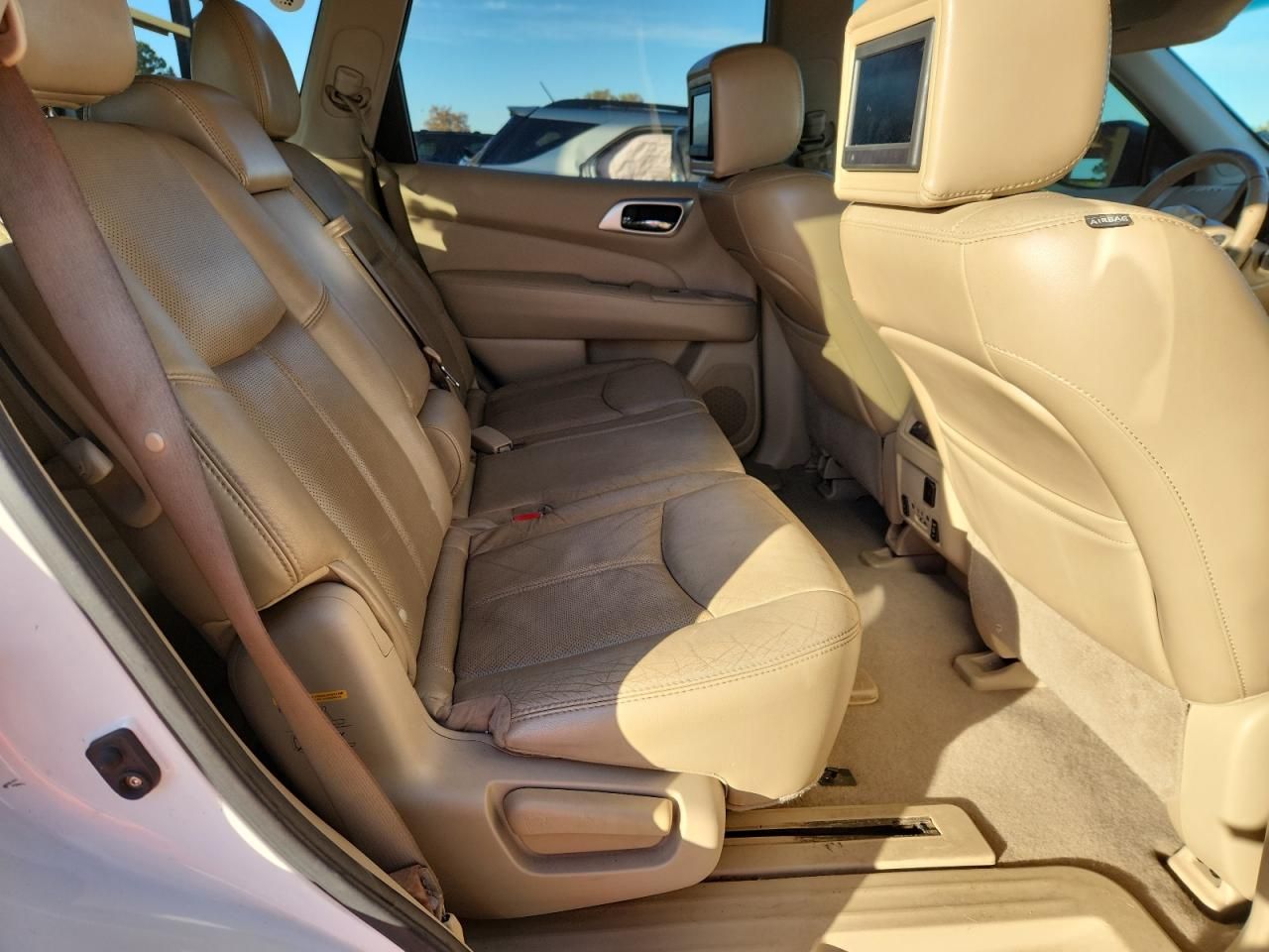 2014 Nissan Pathfinder s