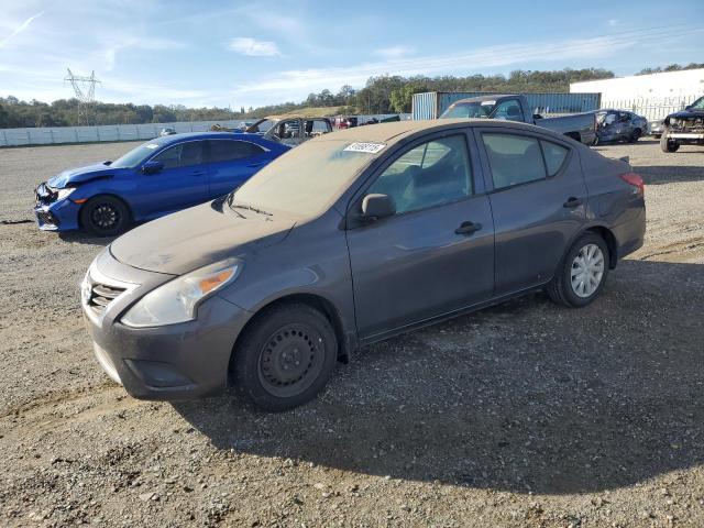 2015 Nissan Versa s