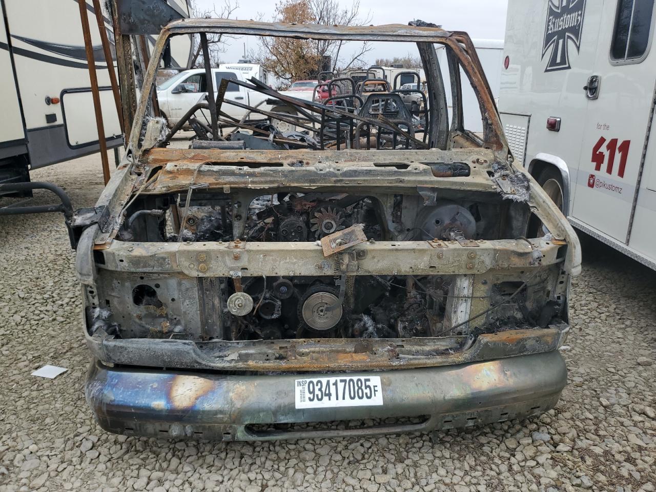 2004 Ford Econoline E350 Super Duty Cutaway Van