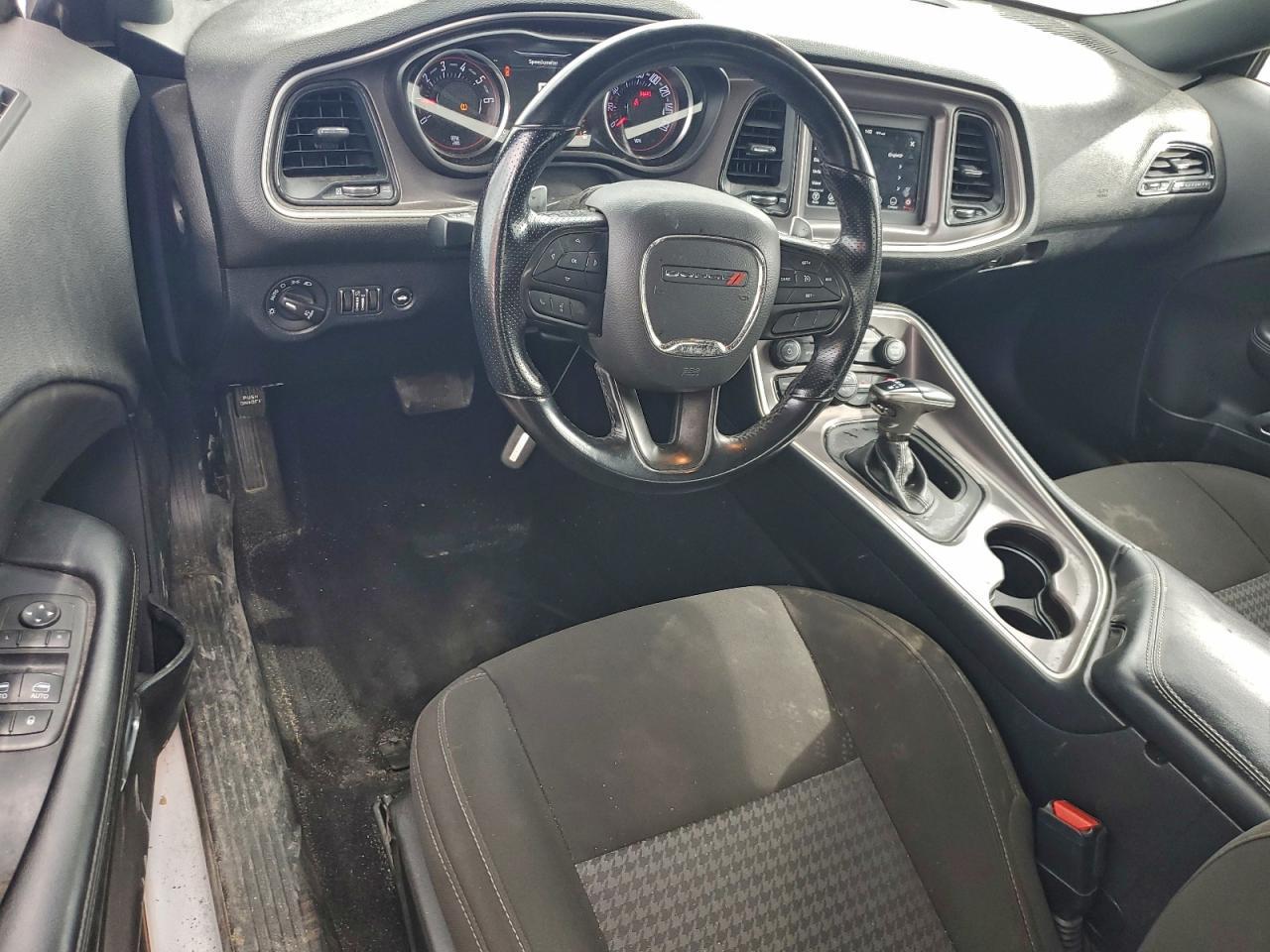2022 Dodge Challenger gt