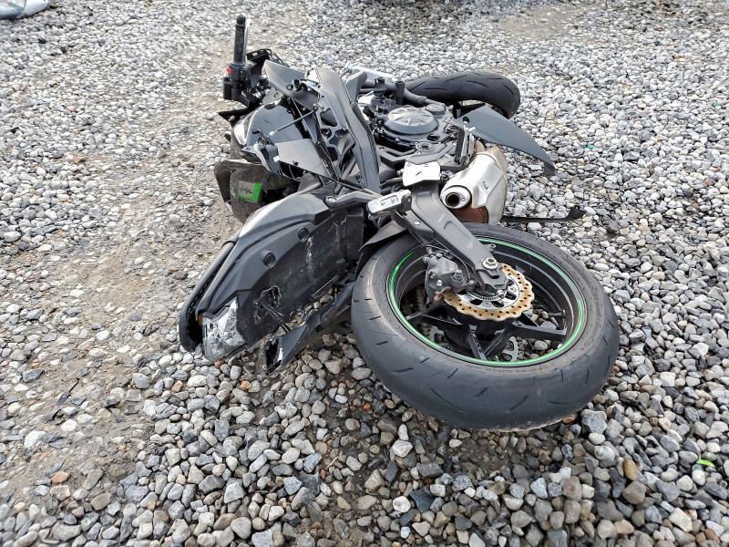 2025 Kawasaki EX650 R