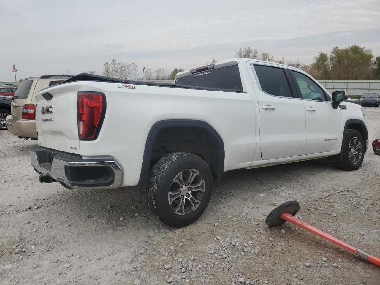 2020 GMC Sierra K1500 sle