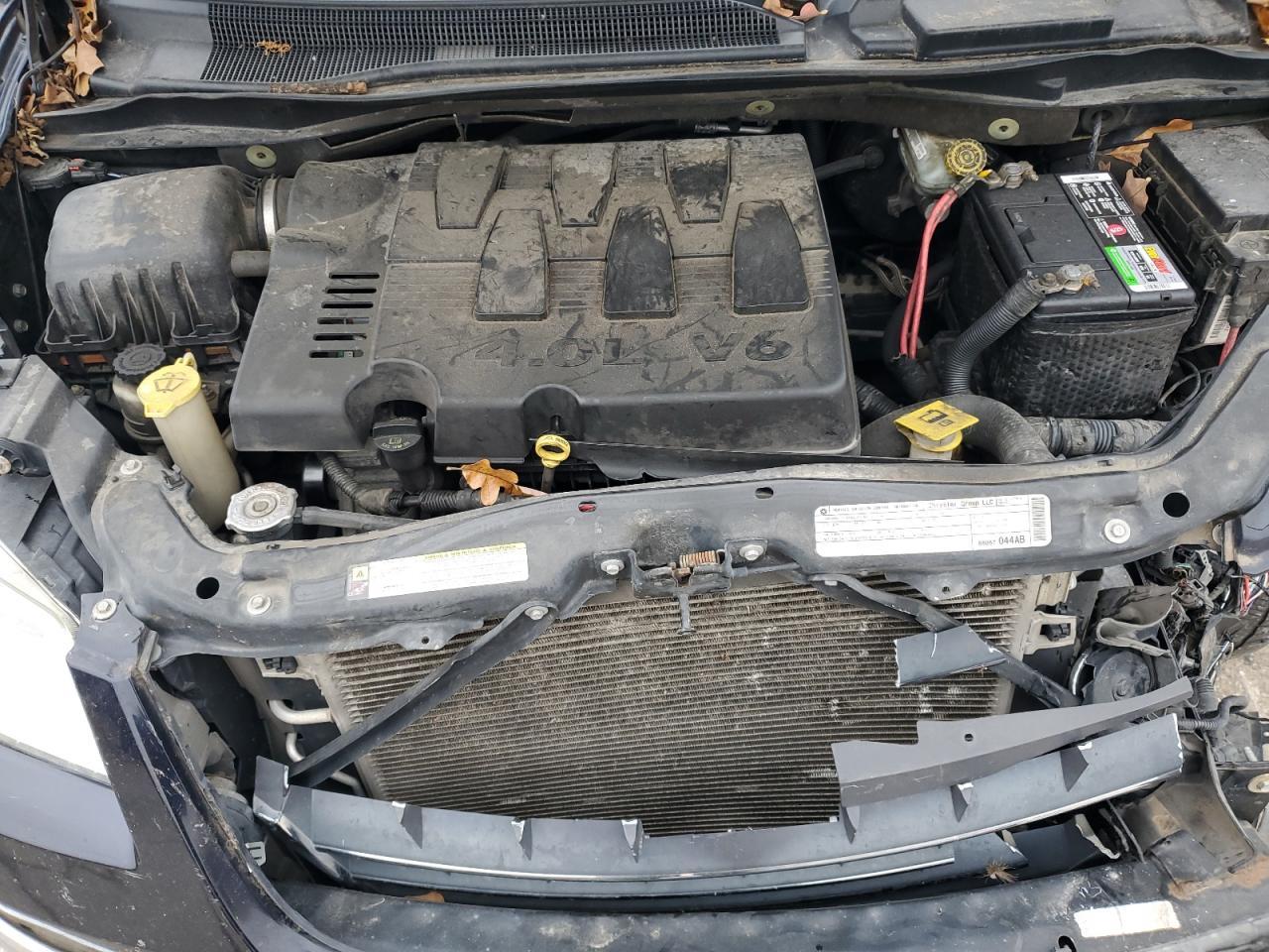 2010 Chrysler Town & Country Limited