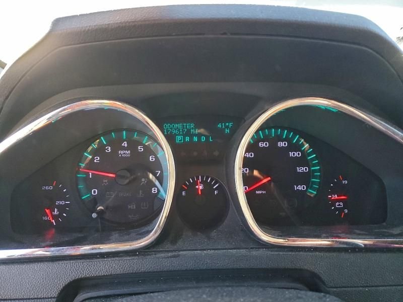 2011 Chevrolet Traverse LT