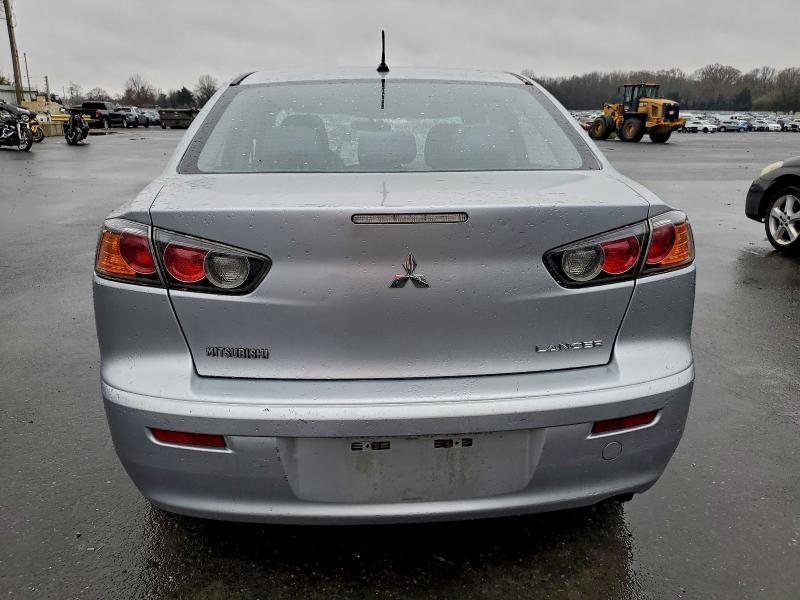 2014 Mitsubishi Lancer es