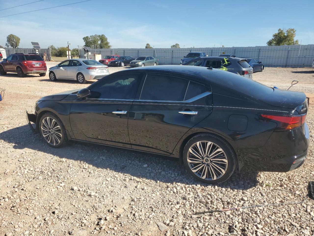 2023 Nissan Altima sl