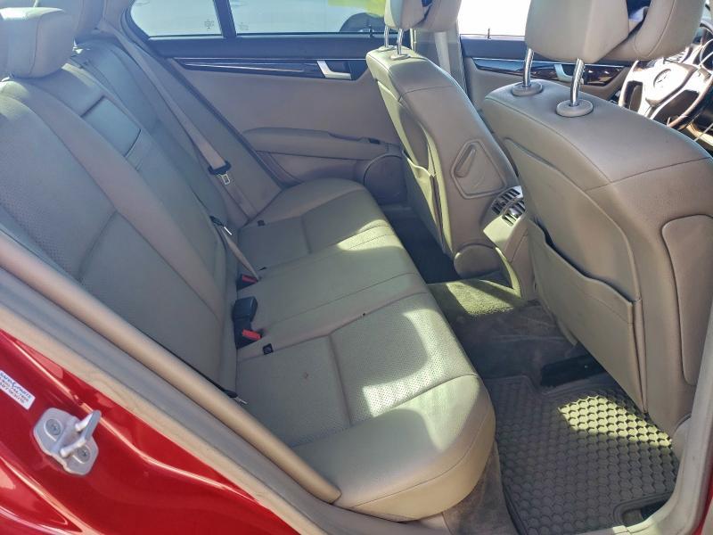 2014 Mercedes-Benz C 250